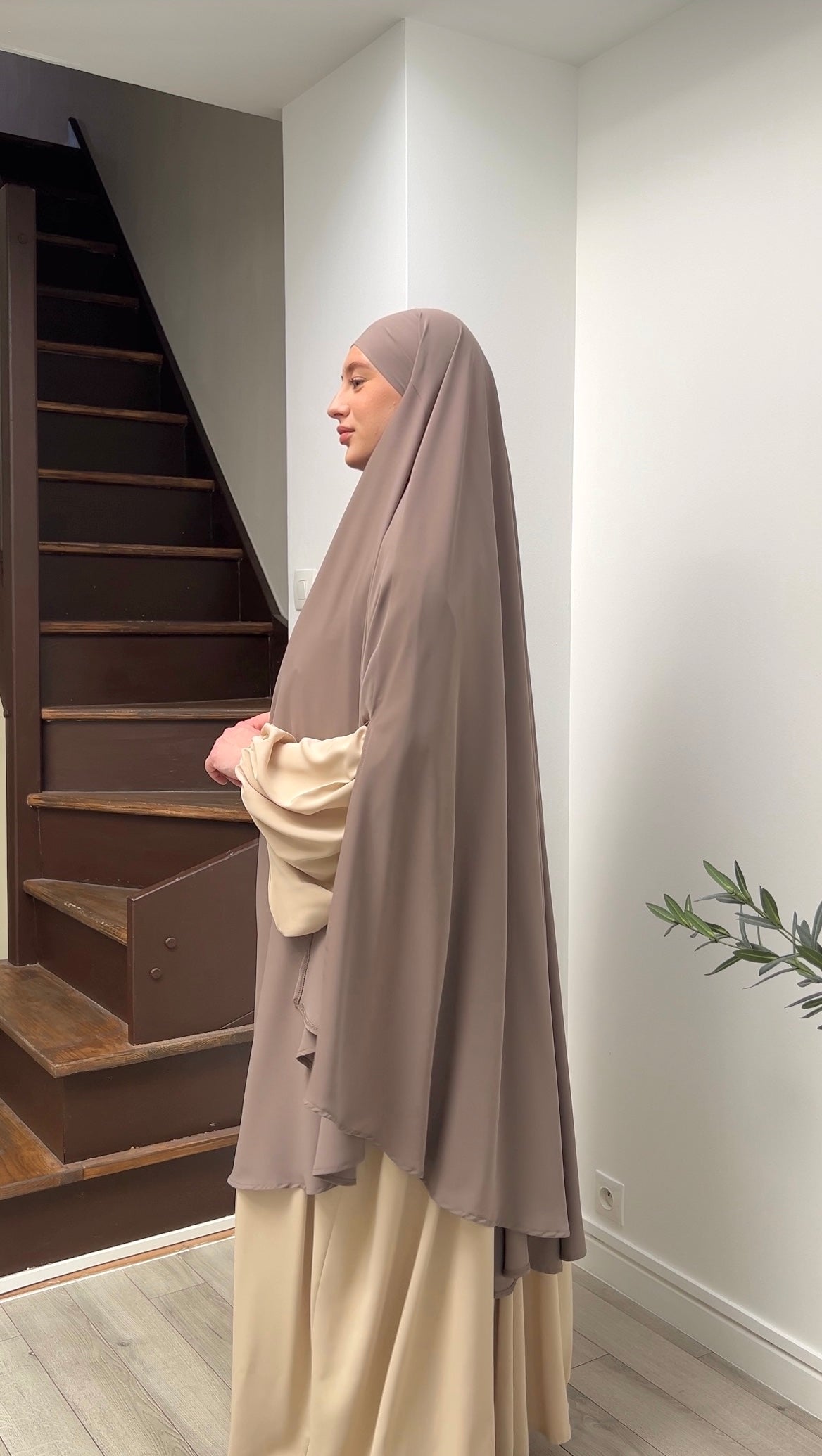 Maxi khimar à fentes soie de Médine taupe