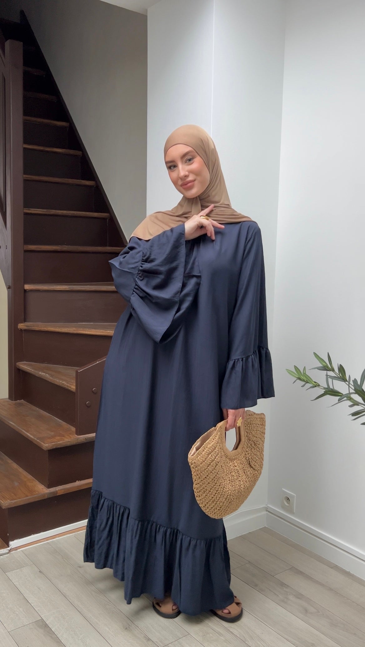 La abaya Bohémia bleu nuit
