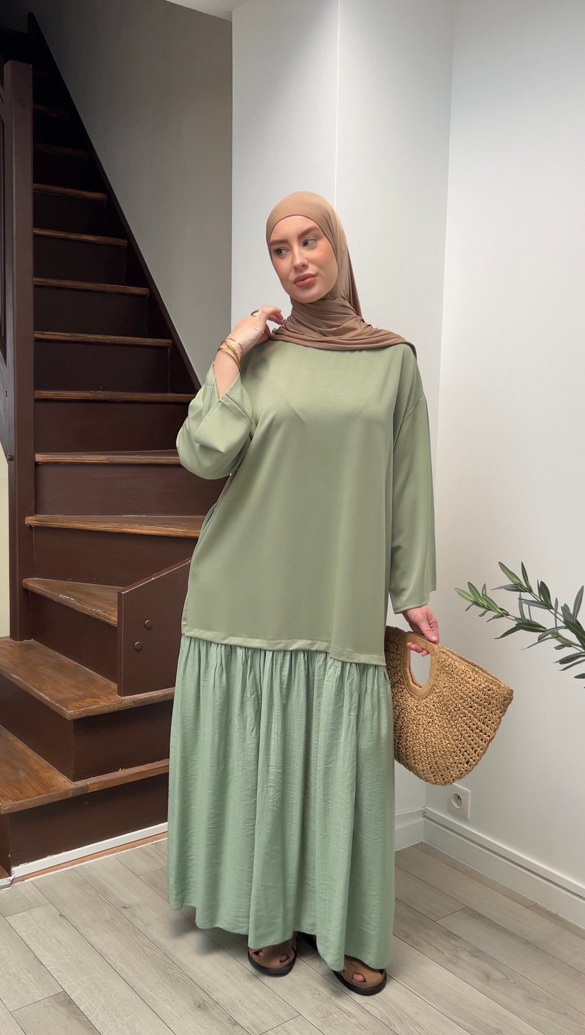 La abaya comfy amande