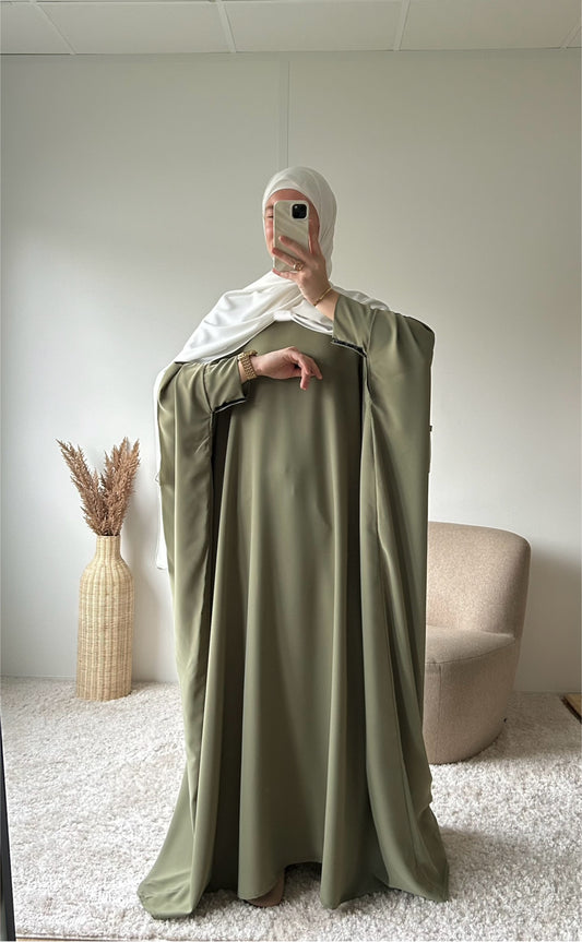 Abaya saoudienne en soie de Médine