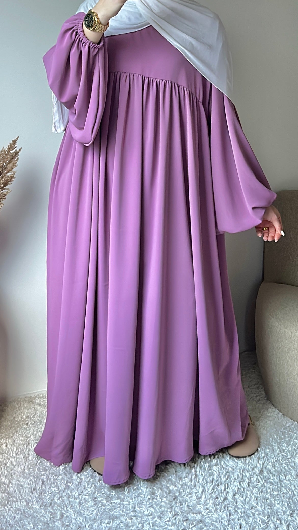 Medina silk puff sleeve abaya